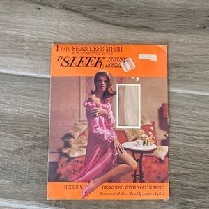 NWT Vintage Royal Industries Deadstock Sleek Luxury Pantyhose Nylons